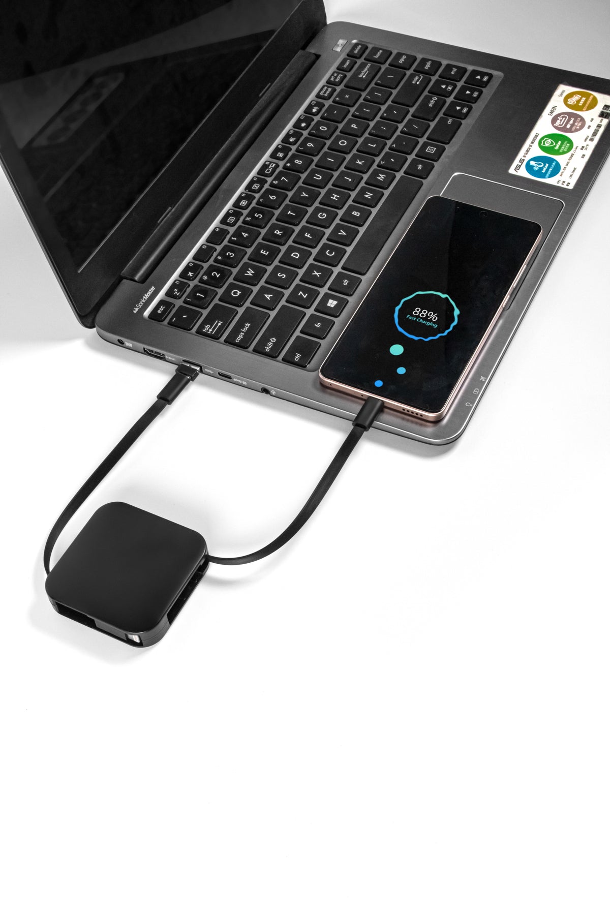 FlexStand 4-in-1 Charge Cable
